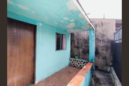 Casa à venda com 70m², 2 quartos e sem vagaEntrada