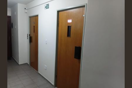 Apartamento à venda com 52m², 2 quartos e 1 vaga Apartamento à venda com 52m², 2 quartos e 1 vagaÁrea comum