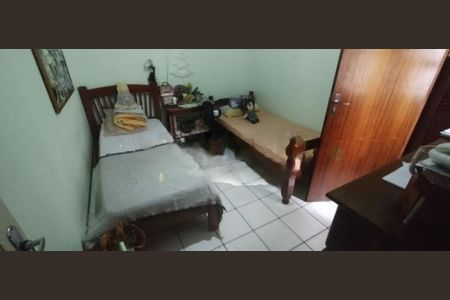 Casa à venda com 3 quartos, 106m² em Jardim Sabara, São Paulo