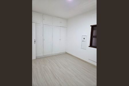 Apartamento à venda com 70m², 2 quartos e 1 vaga