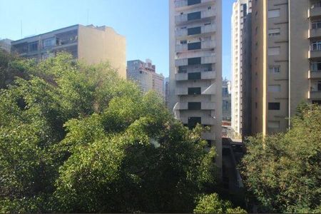 Apartamento à venda com 136m², 3 quartos e 1 vaga