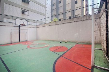 Apartamento à venda com 136m², 3 quartos e 1 vaga