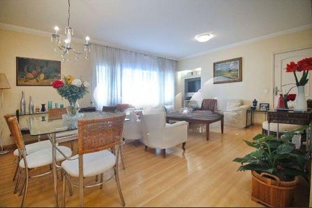 Apartamento à venda com 136m², 3 quartos e 1 vaga