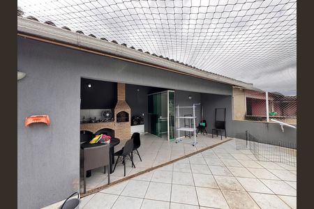 Apartamento à venda com 150m², 3 quartos e 2 vagas Apartamento à venda com 150m², 3 quartos e 2 vagasTerraço