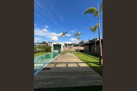 Casa à venda com 5 quartos, 650m² em Sousas, Campinas