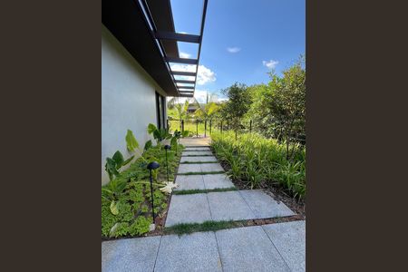 Casa à venda com 5 quartos, 650m² em Sousas, Campinas