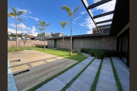 Casa à venda com 650m², 5 quartos e 4 vagas