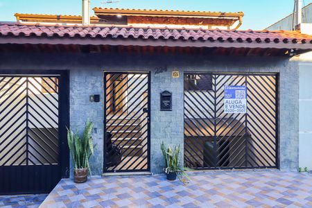 Casa para alugar com 700m², 3 quartos e 1 vagaFachada