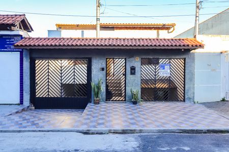 Casa para alugar com 700m², 3 quartos e 1 vagaFachada