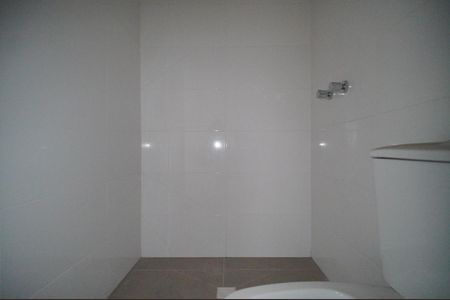 Banheiro  de apartamento à venda com 2 quartos, 73m² em Centro, São Leopoldo