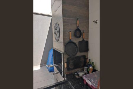 Casa à venda com 118m², 3 quartos e 2 vagas