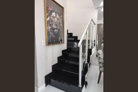 Casa à venda com 118m², 3 quartos e 2 vagas