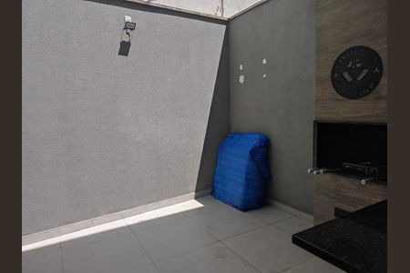 Casa à venda com 118m², 3 quartos e 2 vagas