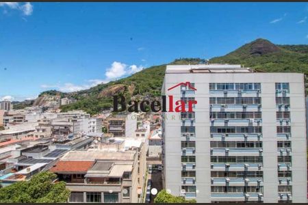 Apartamento à venda com 70m², 2 quartos e 1 vaga