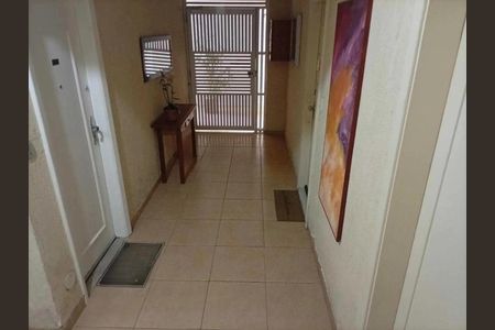 Apartamento à venda com 57m², 2 quartos e sem vaga