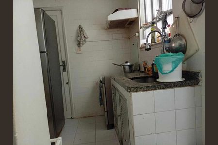 Apartamento à venda com 57m², 2 quartos e sem vaga