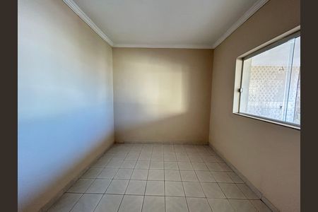 Casa para alugar com 240m², 4 quartos e 2 vagas