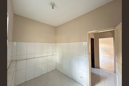 Casa para alugar com 240m², 4 quartos e 2 vagas