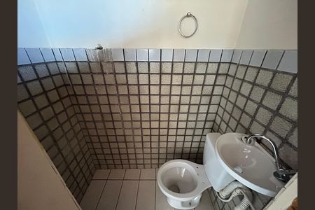 Casa para alugar com 240m², 4 quartos e 2 vagas