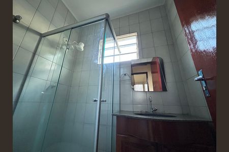 Casa para alugar com 240m², 4 quartos e 2 vagas