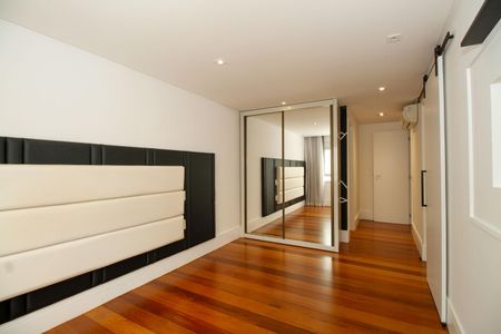 Apartamento para alugar com 156m², 2 quartos e 2 vagasSuíte 2