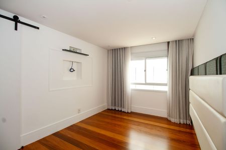 Apartamento para alugar com 156m², 2 quartos e 2 vagasSuíte 2