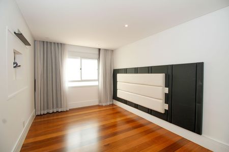Apartamento para alugar com 156m², 2 quartos e 2 vagasSuíte 2