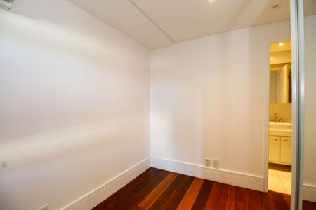 Apartamento para alugar com 156m², 2 quartos e 2 vagasSuíte 1