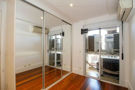 Apartamento para alugar com 156m², 2 quartos e 2 vagasSuíte 1