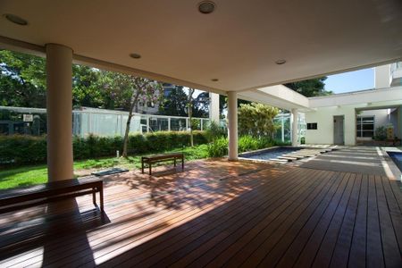 Apartamento para alugar com 156m², 2 quartos e 2 vagasEntrada do Prédio