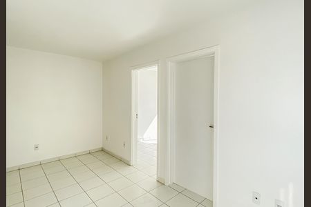 Sala  de apartamento para alugar com 2 quartos, 42m² em Vila Silvia, São Paulo