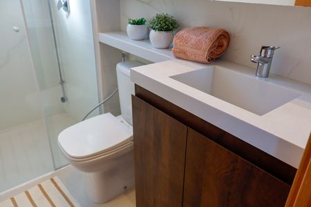 Apartamento à venda com 75m², 2 quartos e 1 vaga Apartamento à venda com 75m², 2 quartos e 1 vagaBanheiro da Suíte 2