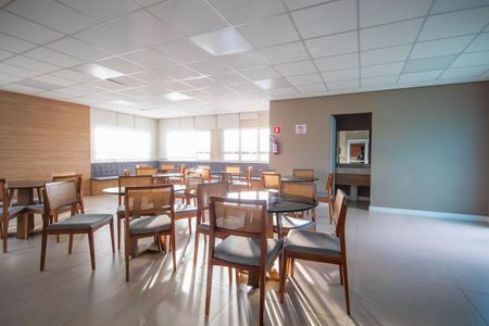 Apartamento à venda com 75m², 2 quartos e 1 vaga Apartamento à venda com 75m², 2 quartos e 1 vagaÁrea comum - Salão de festas