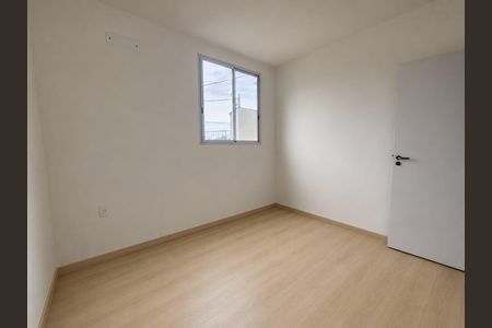 Quarto de apartamento para alugar com 2 quartos, 47m² em Tijuca, Contagem