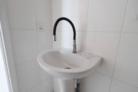 Apartamento para alugar com 40m², 2 quartos e sem vaga Apartamento para alugar com 40m², 2 quartos e sem vagaBanheiro