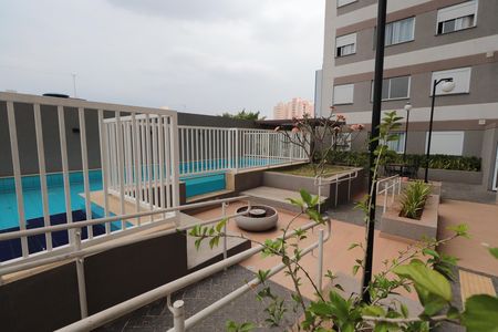 Apartamento para alugar com 40m², 2 quartos e sem vagaÁrea comum - Piscina