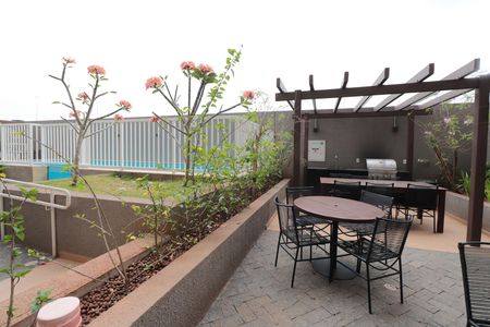 Apartamento para alugar com 40m², 2 quartos e sem vagaÁrea comum - Churrasqueira