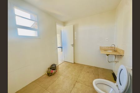 Apartamento para alugar com 36m², 1 quarto e sem vaga Apartamento para alugar com 36m², 1 quarto e sem vagaBanheiro
