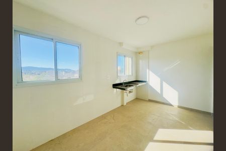 Apartamento para alugar com 61m², 2 quartos e sem vaga Apartamento para alugar com 61m², 2 quartos e sem vagaCozinha