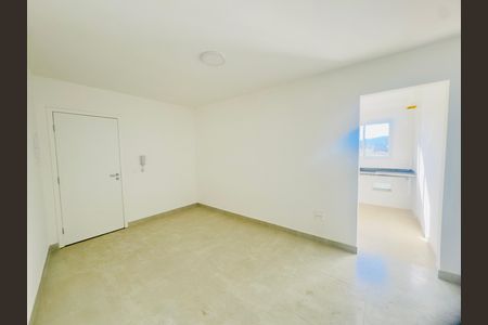 Apartamento para alugar com 61m², 2 quartos e sem vaga Apartamento para alugar com 61m², 2 quartos e sem vagaSala