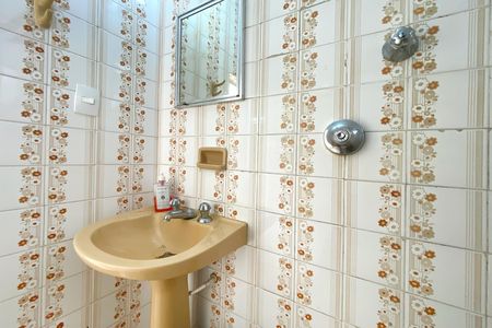 Apartamento à venda com 127m², 3 quartos e 1 vaga Apartamento à venda com 127m², 3 quartos e 1 vagaBanheiro da Suíte 1