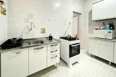 Apartamento à venda com 127m², 3 quartos e 1 vaga Apartamento à venda com 127m², 3 quartos e 1 vagaCozinha