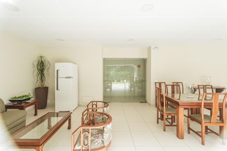 Apartamento para alugar com 77m², 1 quarto e 1 vaga Apartamento para alugar com 77m², 1 quarto e 1 vagaÁrea comum - Salão de festas