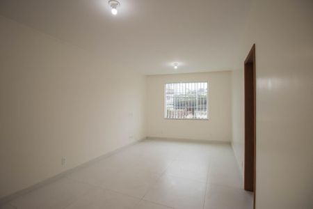 Sala de casa para alugar com 2 quartos, 210m² em Barro Vermelho, São Gonçalo