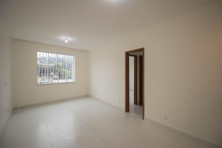 Sala de casa para alugar com 2 quartos, 210m² em Barro Vermelho, São Gonçalo