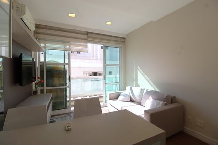 Apartamento para alugar com 50m², 1 quarto e 1 vagaSala/Cozinha