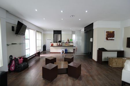 Apartamento para alugar com 50m², 1 quarto e 1 vagaÁrea Comum - Salão de Festas
