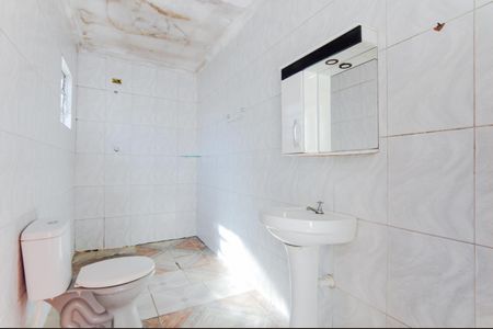 Casa para alugar com 142m², 2 quartos e 1 vagaBanheiro 