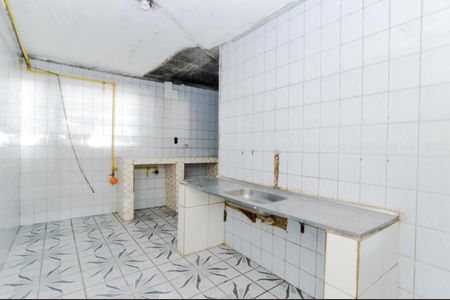 Casa para alugar com 142m², 2 quartos e 1 vagaÁrea externa