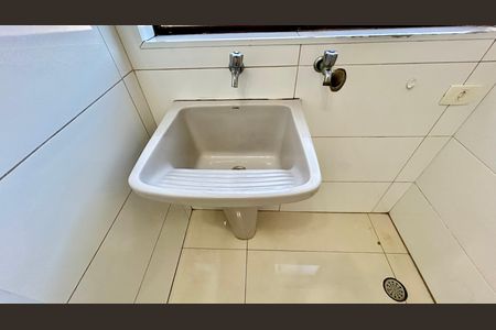 Apartamento para alugar com 95m², 3 quartos e 2 vagas Apartamento para alugar com 95m², 3 quartos e 2 vagasÁrea de Serviço